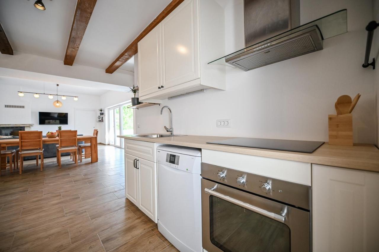 Villa Burra Hreljin Екстер'єр фото